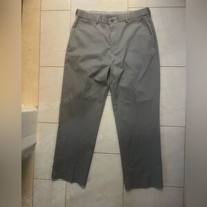 Haggar Men's Gray Classic Fit Iron Free Premium Khaki Pants